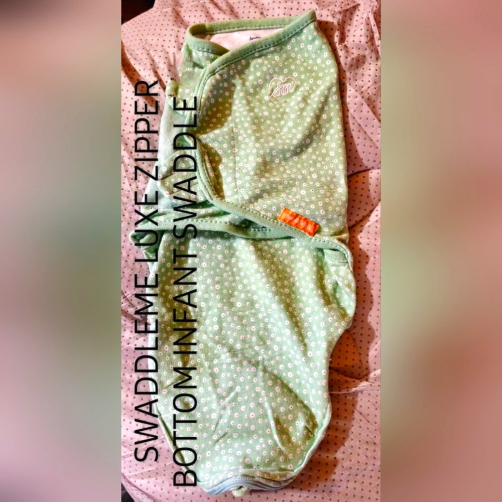 SwaddleMe LUXE Easy Change Swaddle
